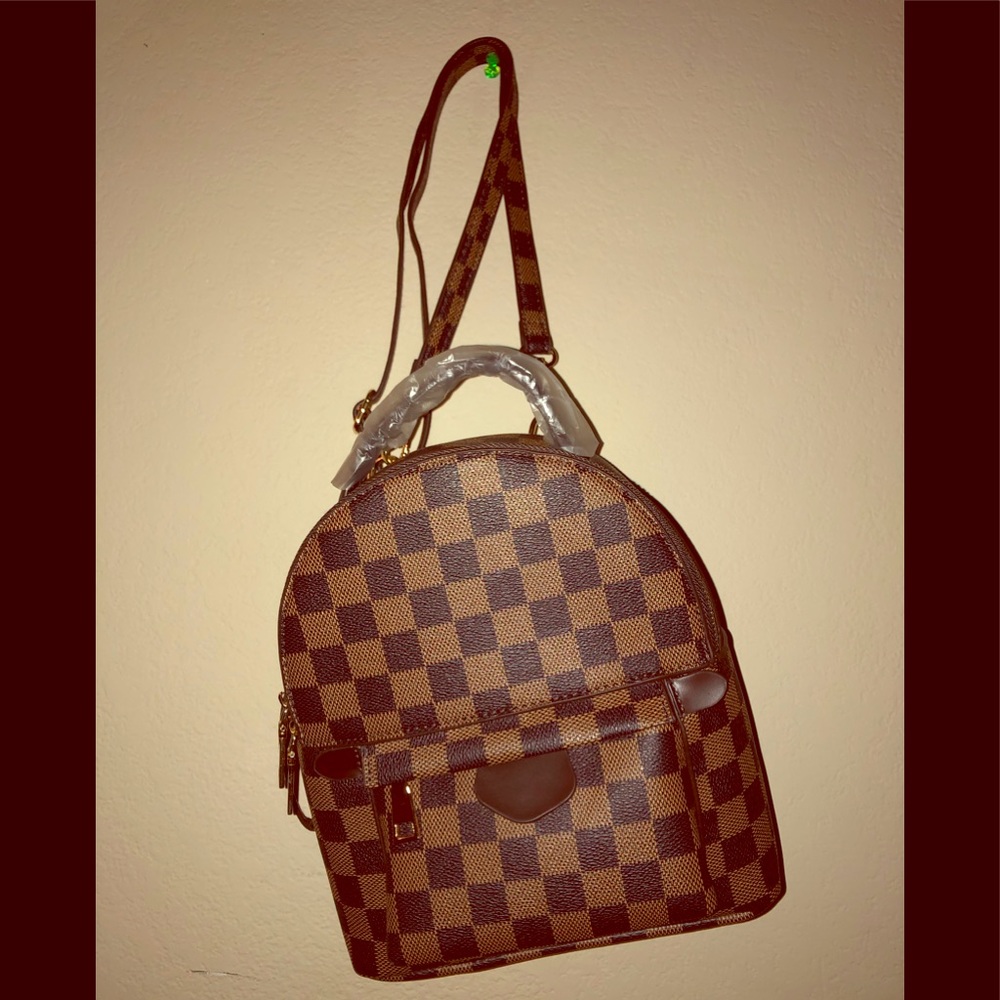 Brown mini backpack 🎒